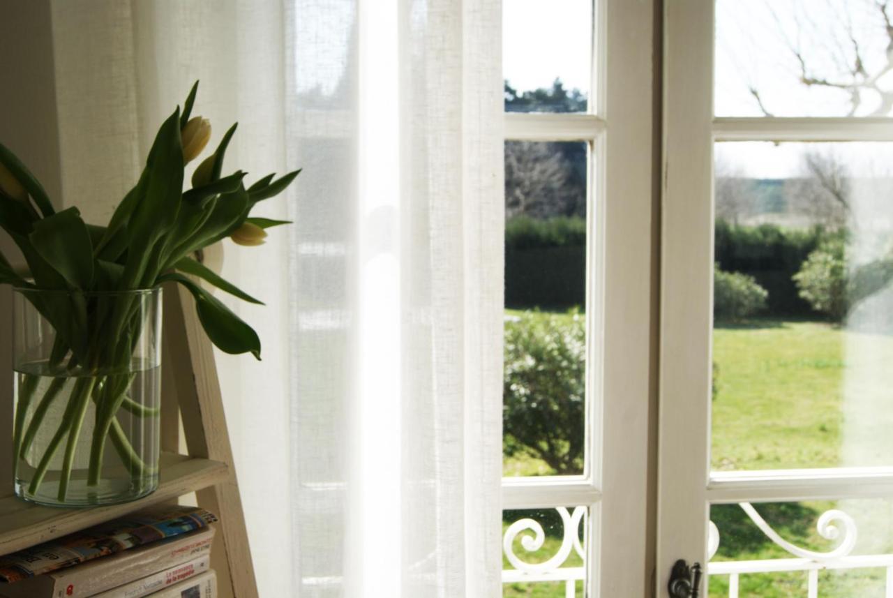 La Ferme De Gigognan Bed and Breakfast Avignon Eksteriør billede