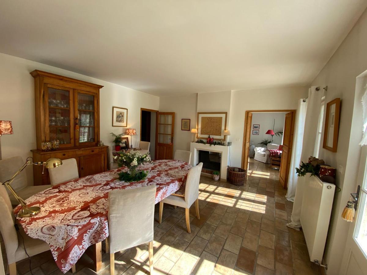 La Ferme De Gigognan Bed and Breakfast Avignon Eksteriør billede