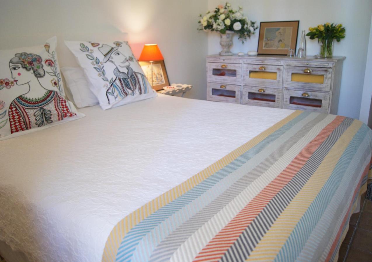 La Ferme De Gigognan Bed and Breakfast Avignon Eksteriør billede